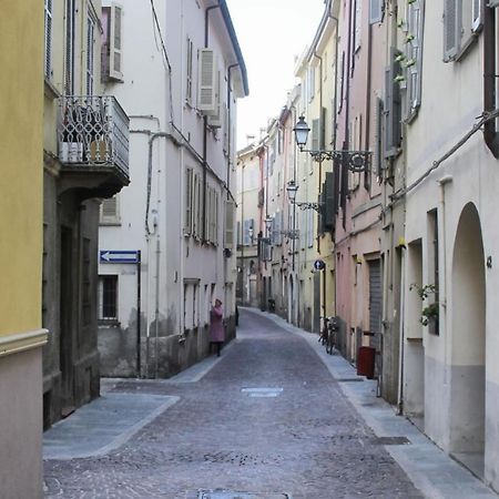 شقة Luxury 6 Al Duomo Di بارما المظهر الخارجي الصورة